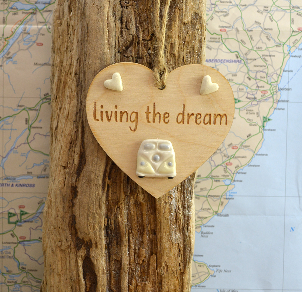 Living The Dream Heart Shape Wooden Plaque - Image 3