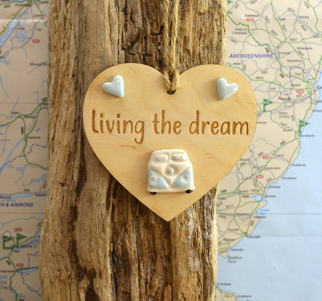 Living The Dream Heart Shape Wooden Plaque - Image 2
