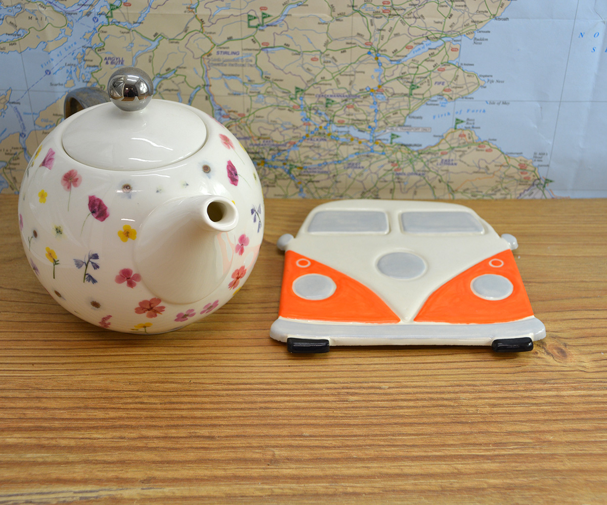 Handmade Ceramic VW Campervan Teapot Stand - Image 6