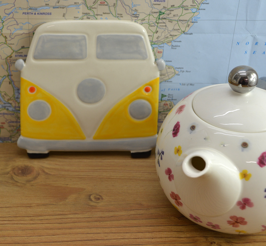 Handmade Ceramic VW Campervan Teapot Stand - Image 4